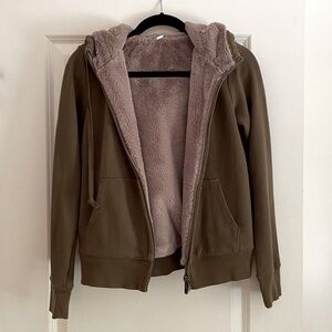 - UNIQLO Jacket